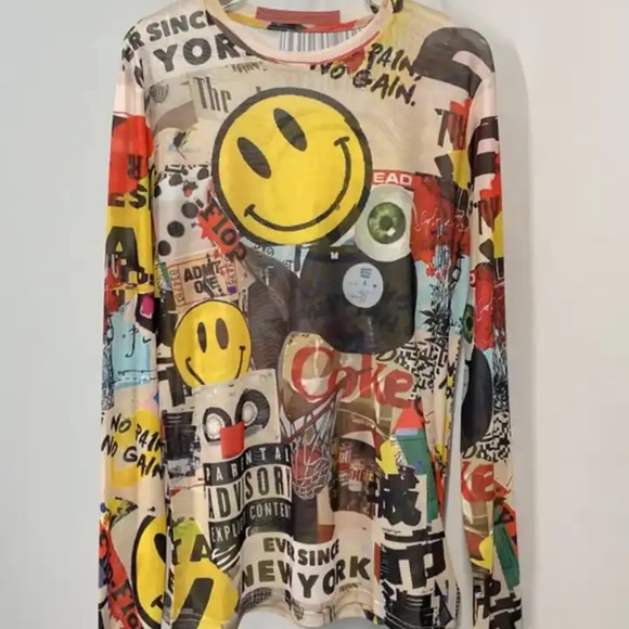 Women’s Top - Picture 2 of 5